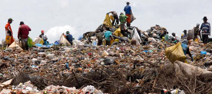 dharavi-recycling